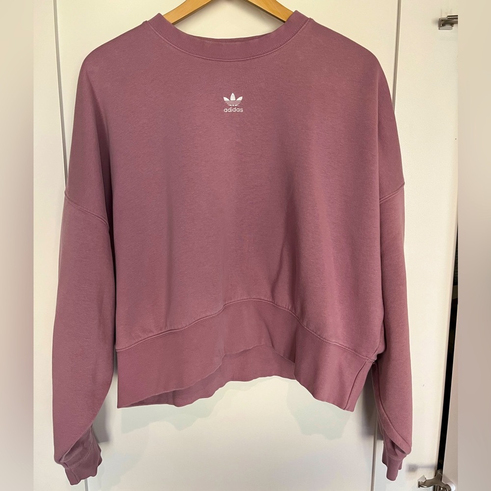 Adidas Original Women’s Adicolor Essentials Crew Sweatshirt, Size Medium